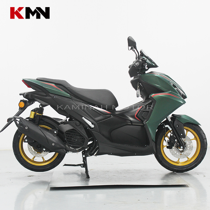 150cc 4 Stroke Air Cooling Gas Gasoline Motorcycle Scooter (NXV-II)