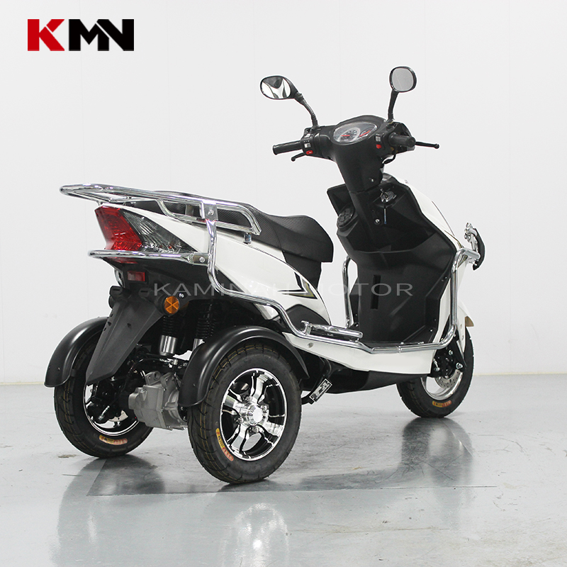 150cc 4 Stroke Three Wheels Air Cooling Gas Gasoline Motorcycle Scooter (Leader 3WHEELER)